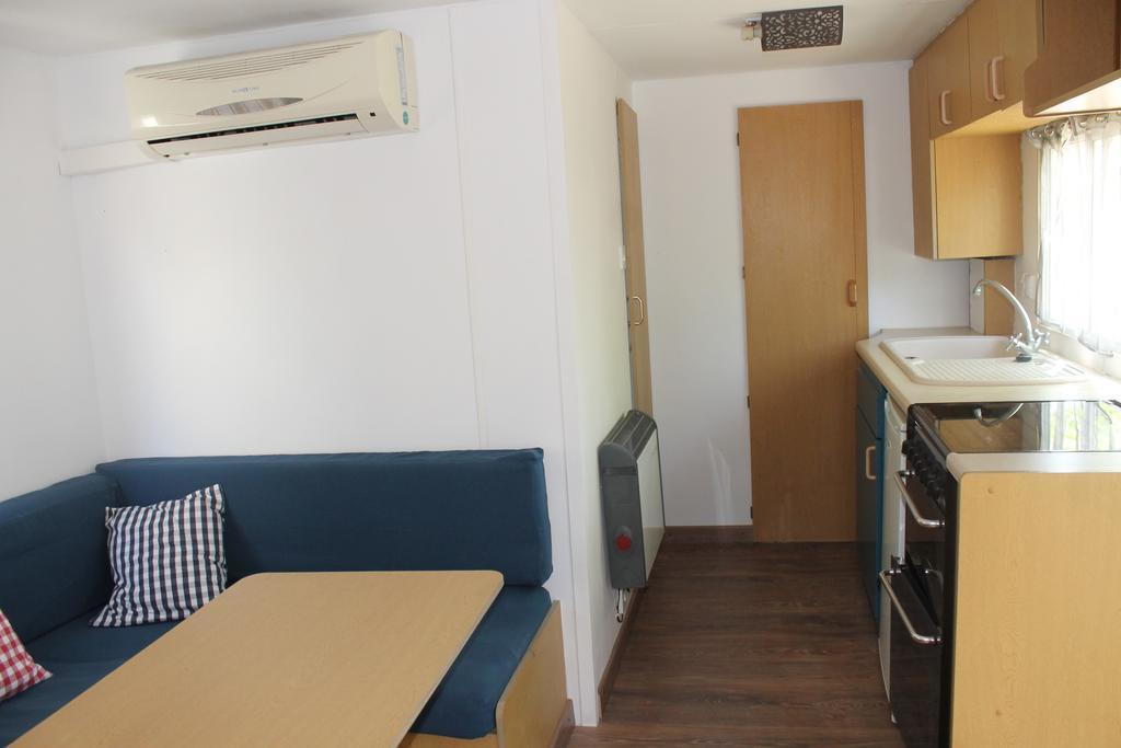 Camping Riba-Roja Zewnętrze zdjęcie